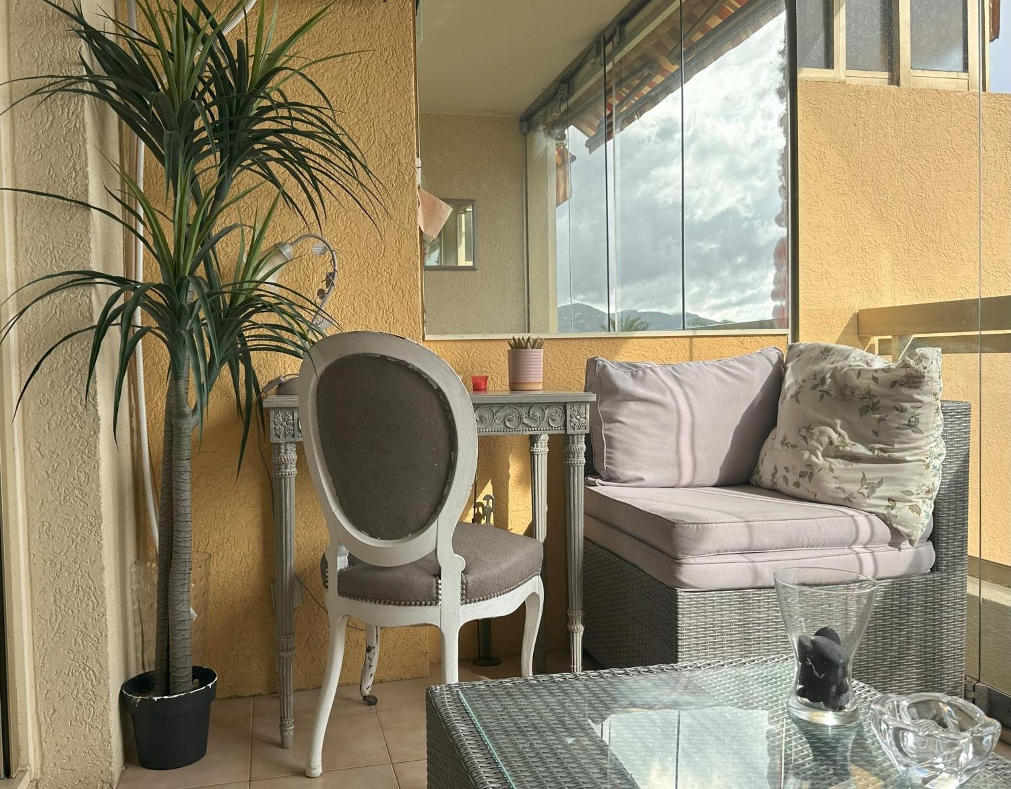 Dionysos Vue Mer Cannes Exterior foto