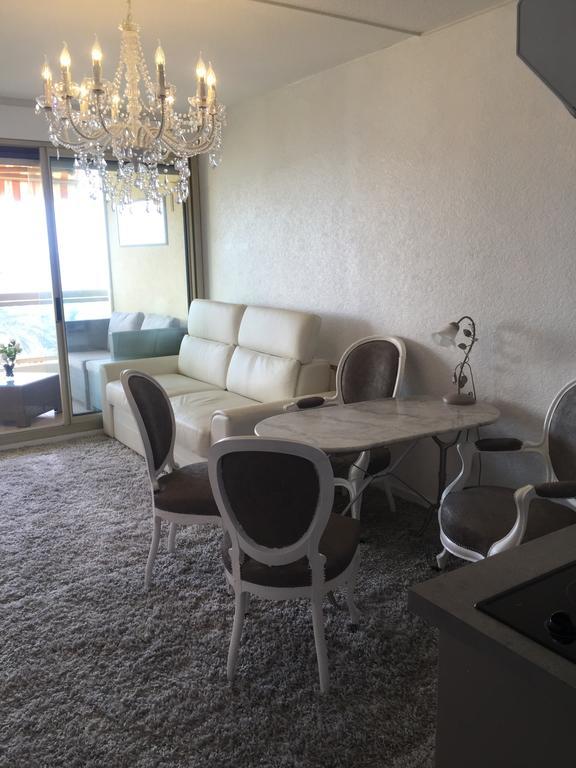 Dionysos Vue Mer Cannes Quarto foto