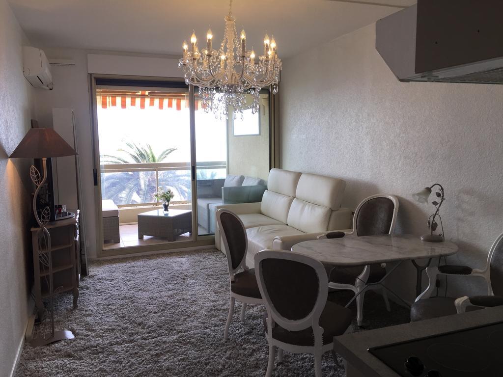 Dionysos Vue Mer Cannes Quarto foto